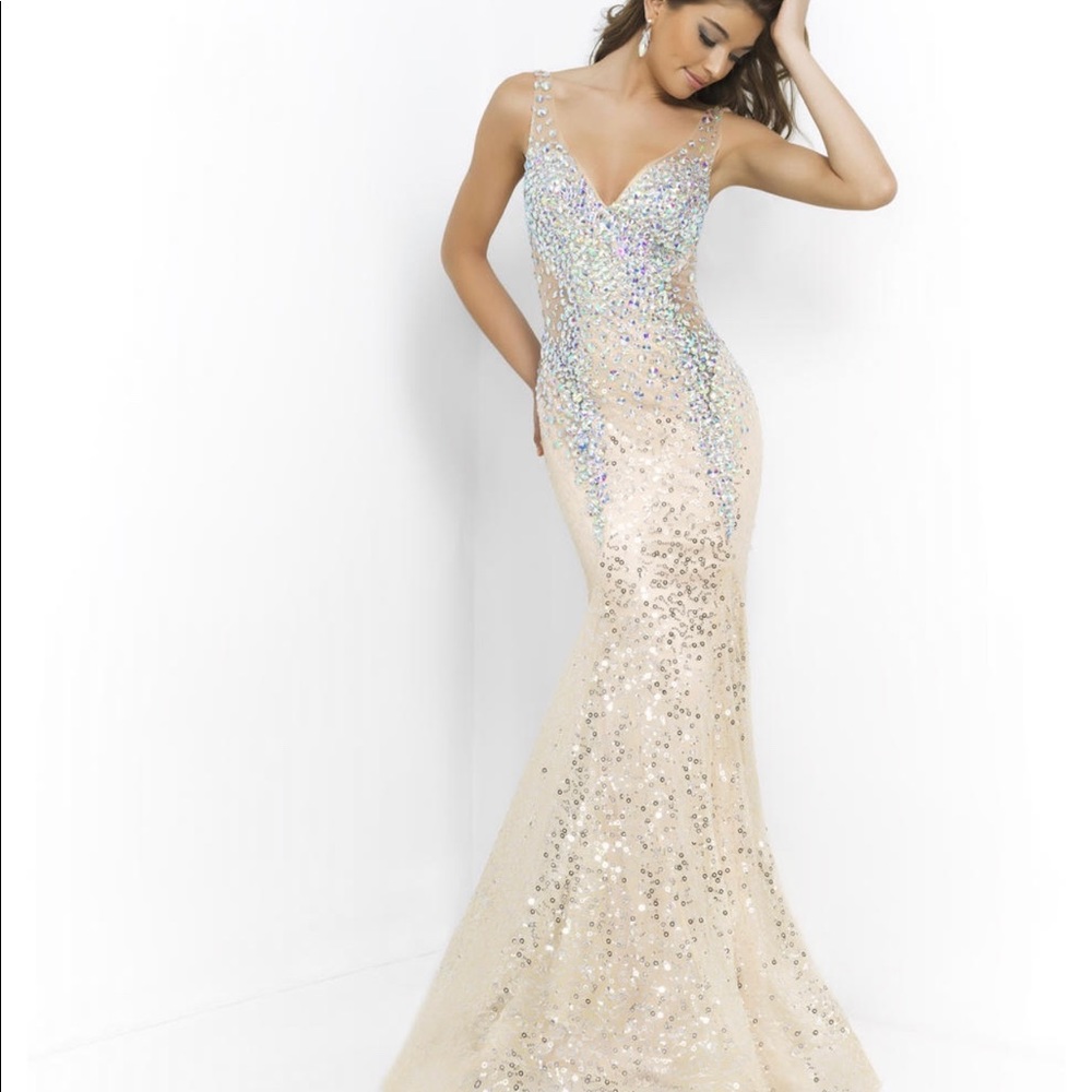 Prom Dress fits size 4-6